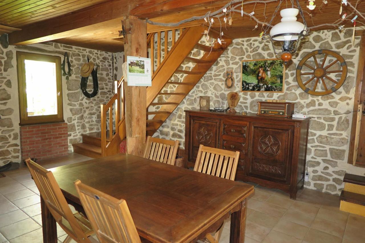 le Corral chambre d'hôte Cheminas Extérieur photo